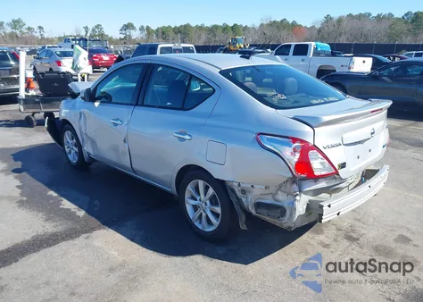 2014 Nissan Versa 1.6 Sl z USA, uszkodzony, nr VIN 3N1CN7AP2EL856416